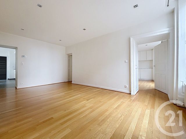 Appartement F3 à louer - 3 pièces - 57.2 m2 - LUXEUIL LES BAINS - 70 - FRANCHE-COMTE - Century 21 Gsm Immo