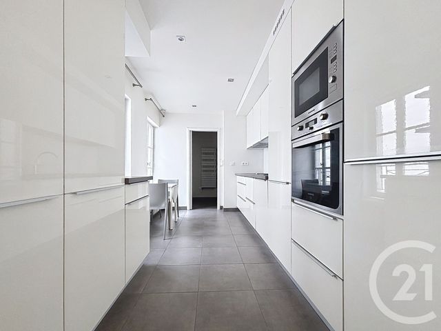 Appartement F3 à louer - 3 pièces - 57.2 m2 - LUXEUIL LES BAINS - 70 - FRANCHE-COMTE - Century 21 Gsm Immo