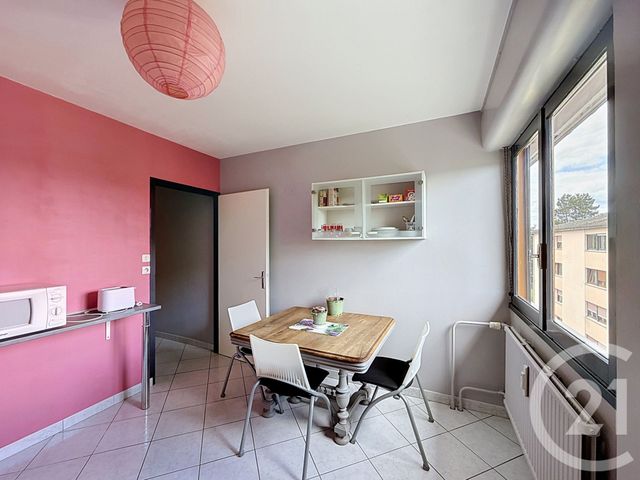 Appartement T2 à vendre - 2 pièces - 51.58 m2 - ST LOUP SUR SEMOUSE - 70 - FRANCHE-COMTE - Century 21 Gsm Immo